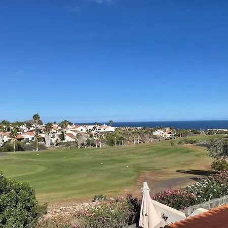 Palm 1 Bed Overlooking Golf Course