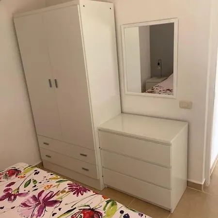 Apartment Palm 1 Bed Overlooking Golf Course